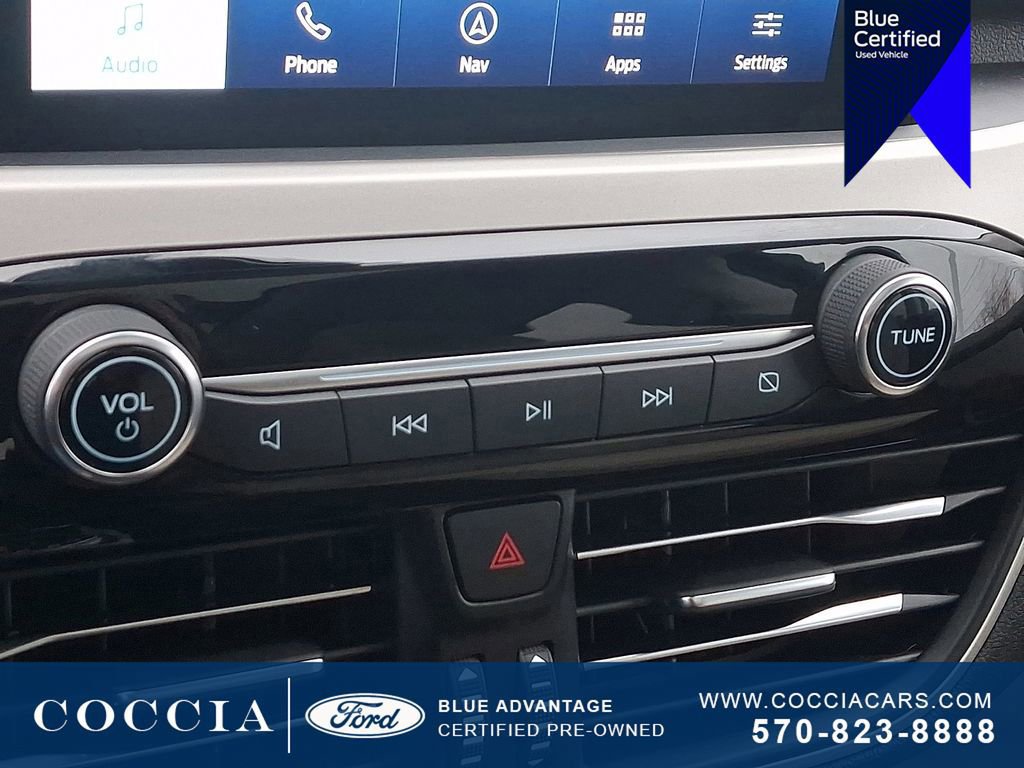 Certified 2022 Ford Escape SEL AWD/4WD image 17