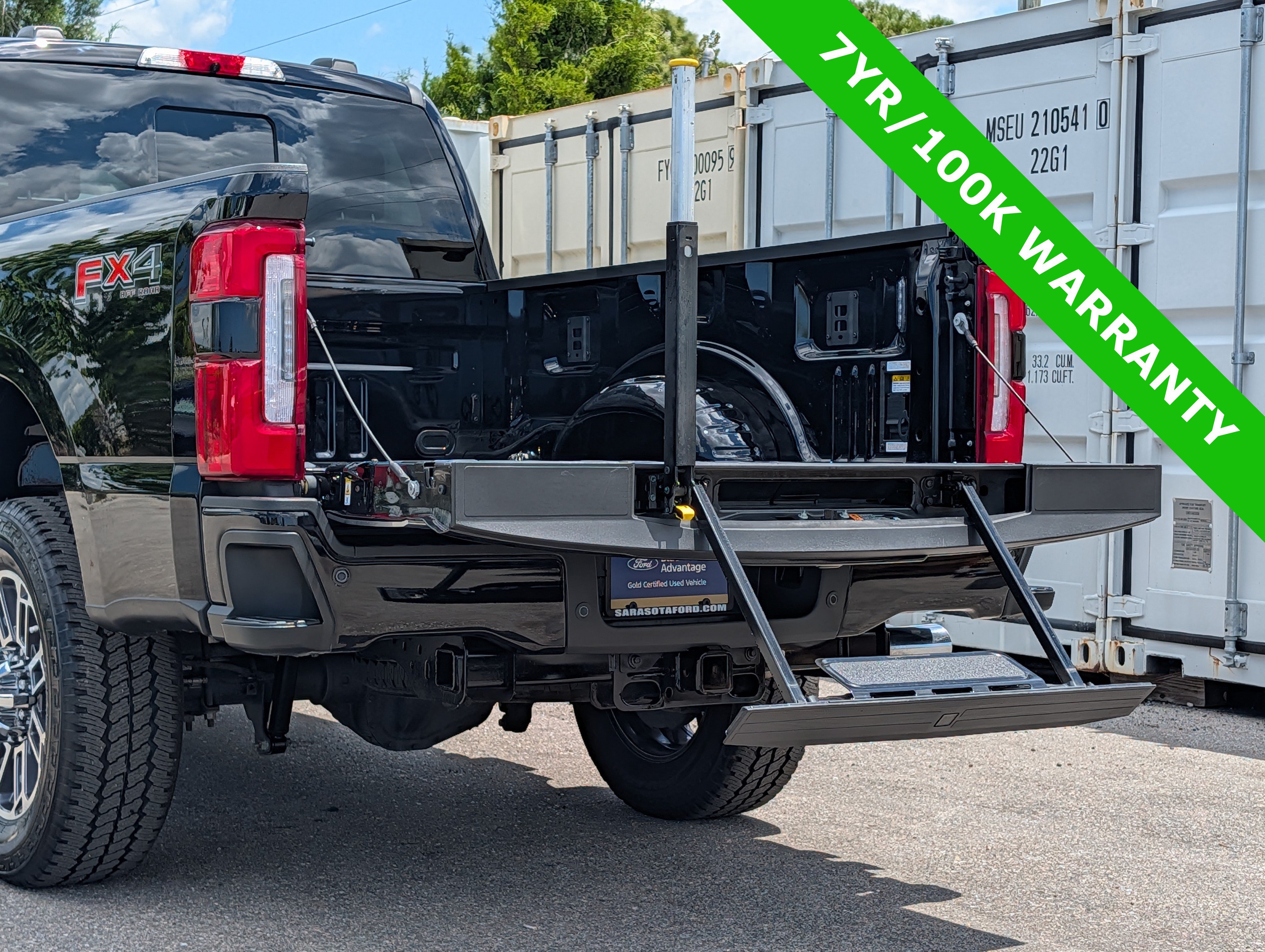 Certified 2025 Ford F250 Platinum w/ Platinum Plus Package AWD/4WD image 15