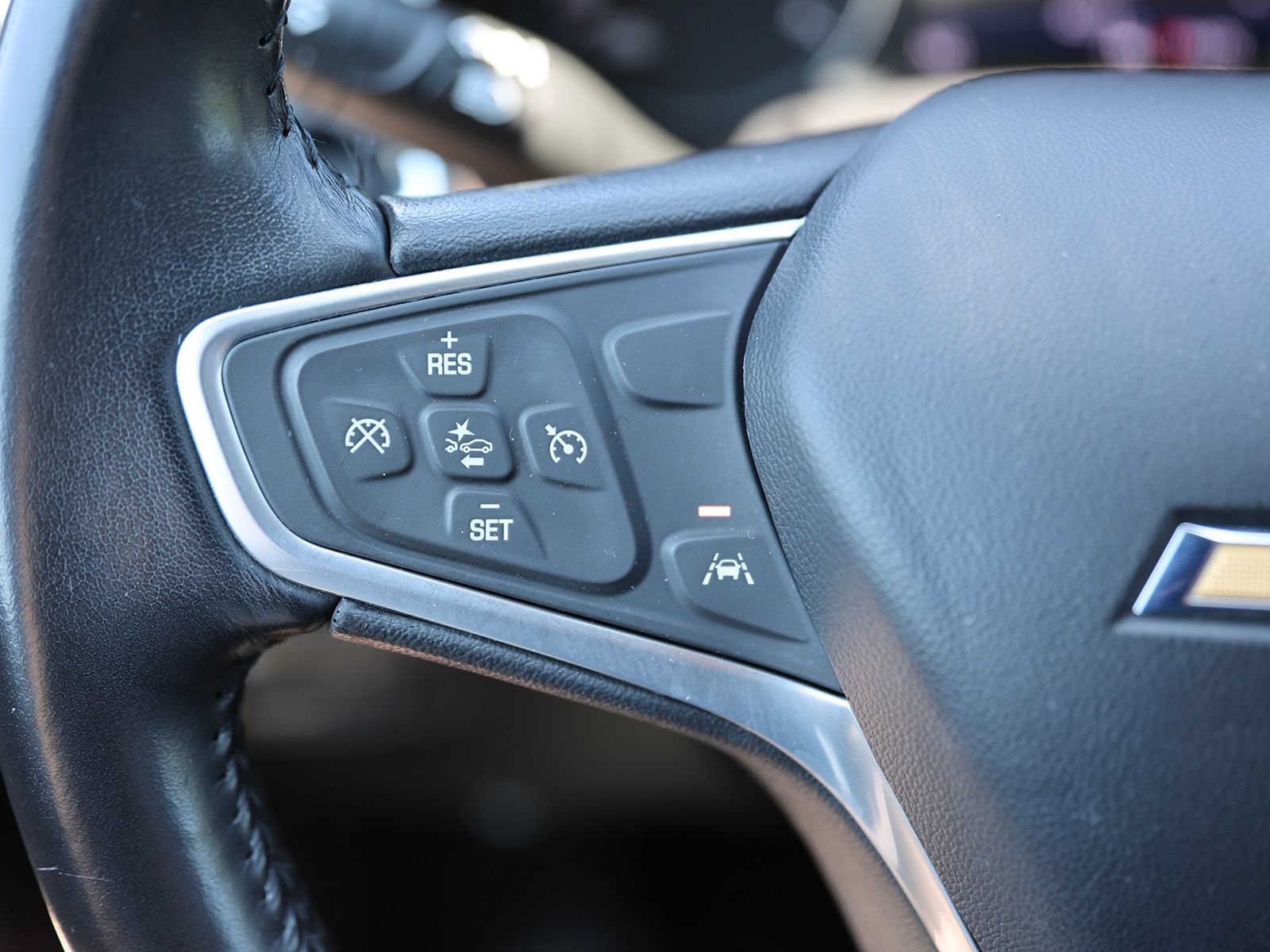 Used 2022 Chevrolet Equinox LT AWD/4WD image 37