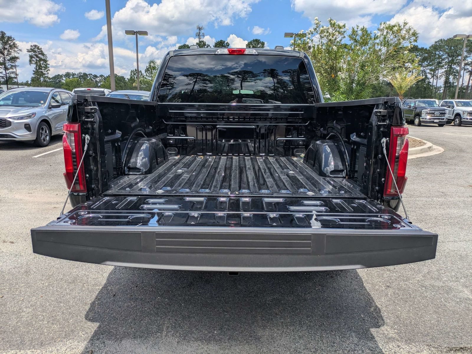 Certified 2025 Ford F150 STX w/ LOBO Package AWD/4WD image 6