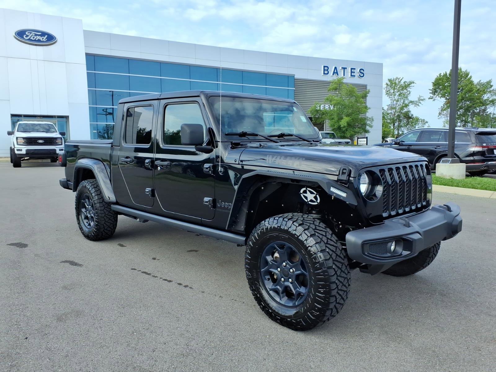 Used 2023 Jeep Gladiator Sport