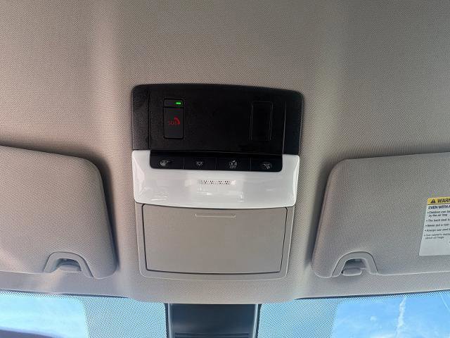 Used 2025 Nissan Altima 2.5 SV FWD image 25