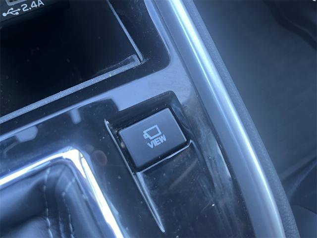 Used 2024 Subaru Outback Touring XT image 37