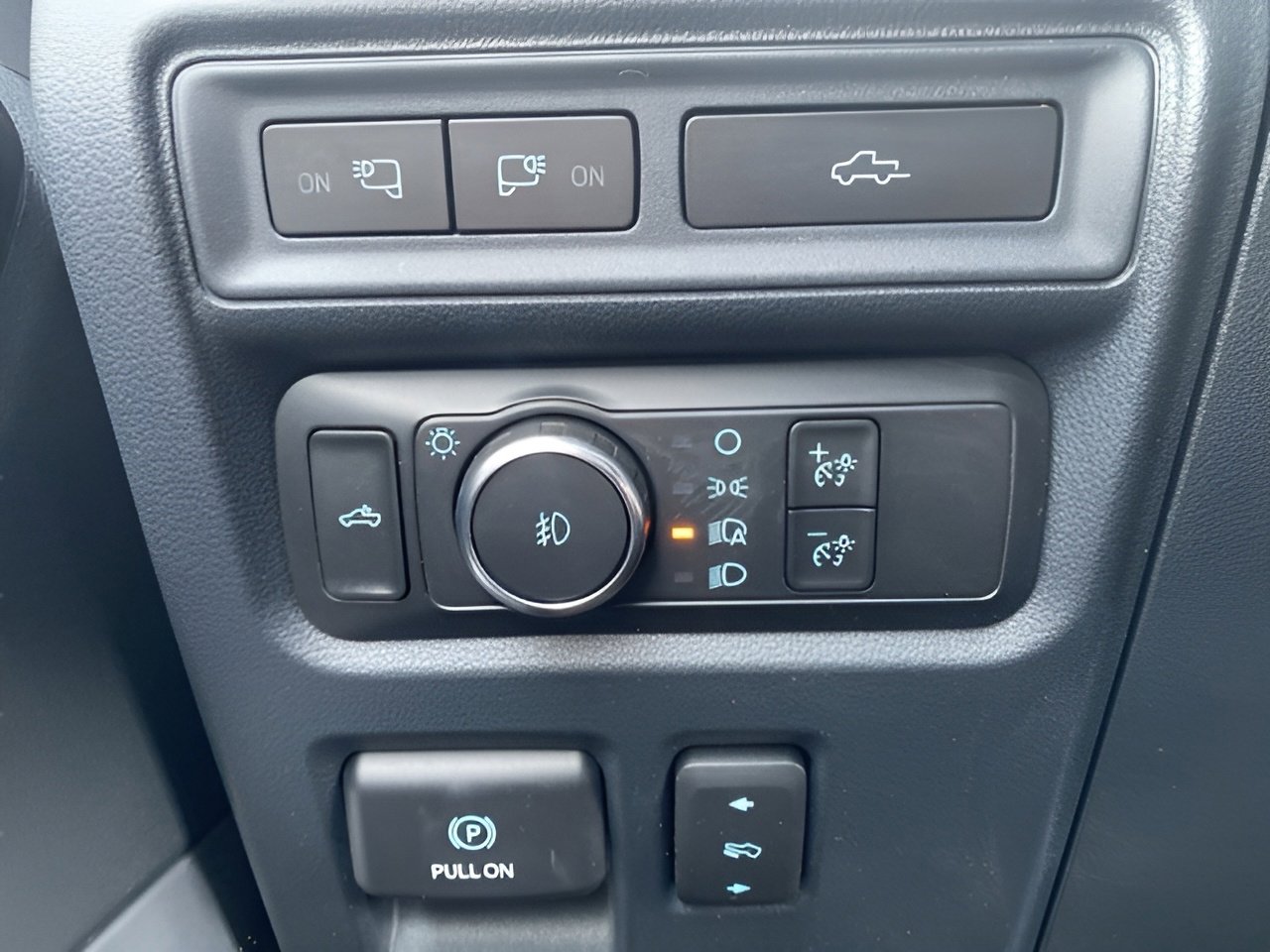 Certified 2022 Ford F150 Raptor w/ Equipment Group 801A High image 17