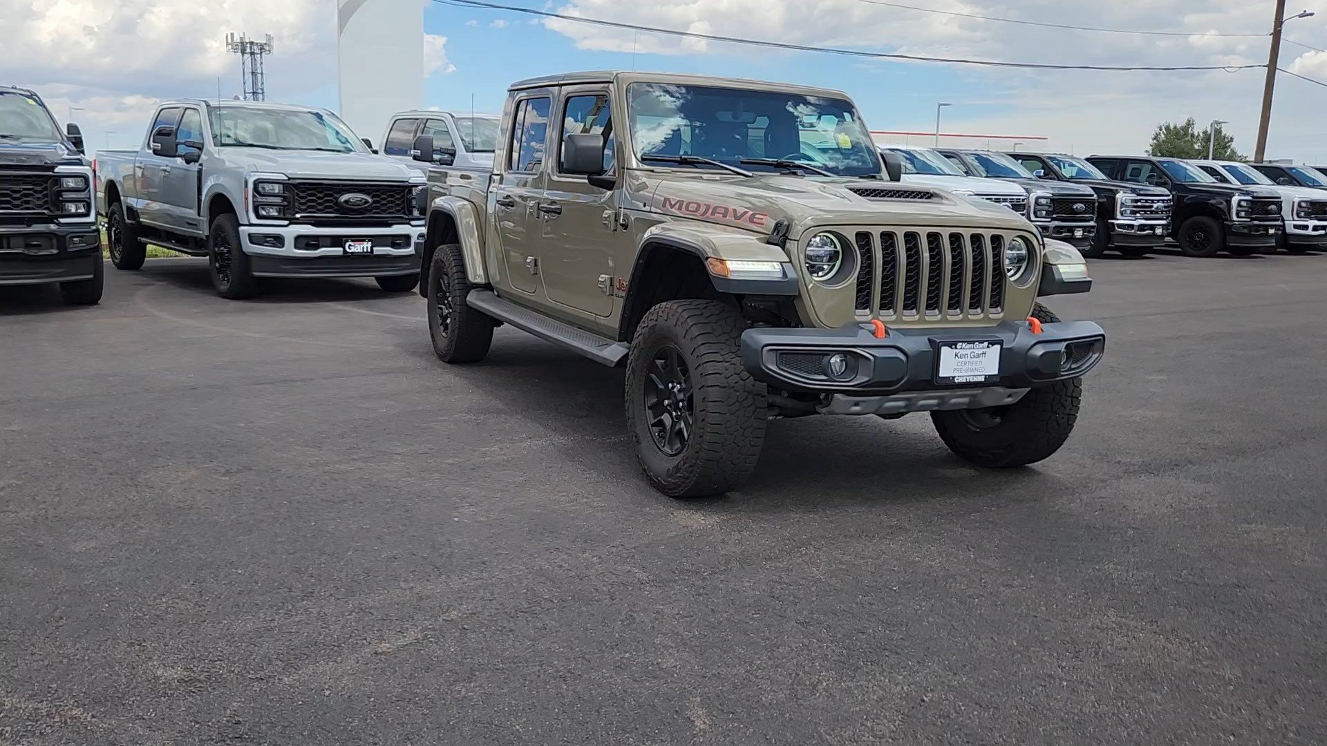 Used 2020 Jeep Gladiator Mojave AWD/4WD image 4