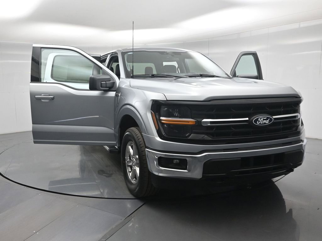 Certified 2025 Ford F150 XLT w/ Equipment Group 301A Standard AWD/4WD image 31