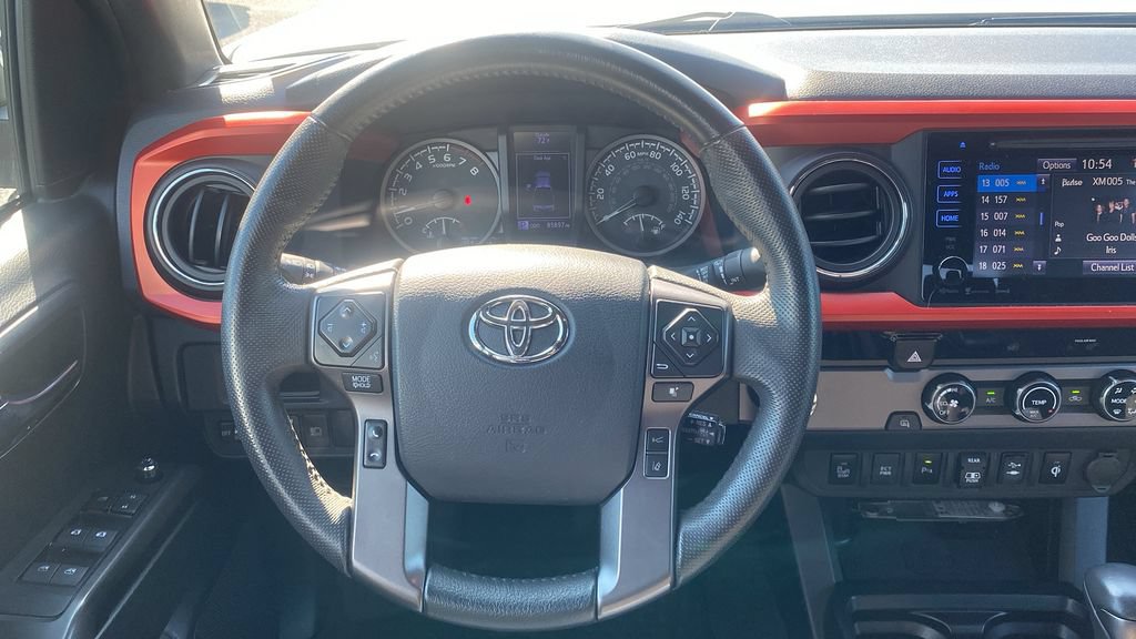 Used 2018 Toyota Tacoma TRD Sport w/ Technology Package RWD image 24