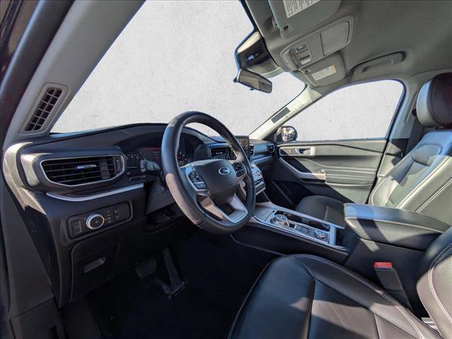 Certified 2022 Ford Explorer XLT w/ Equipment Group 202A image 14
