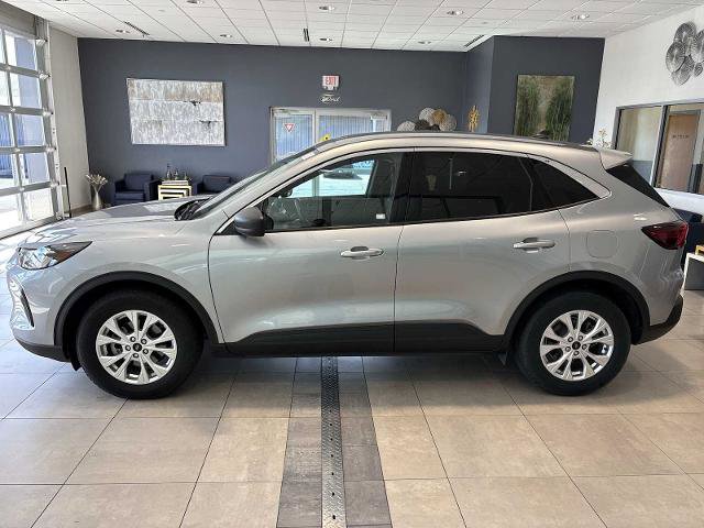 Certified 2024 Ford Escape Active FWD image 6