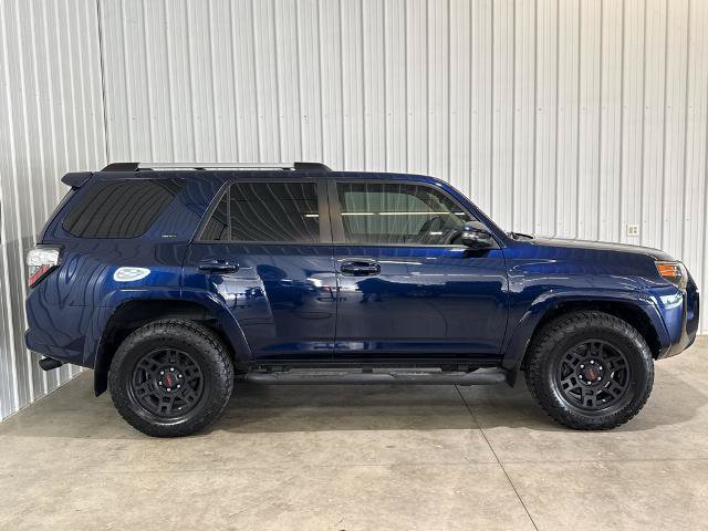 Used 2021 Toyota 4Runner SR5 Premium w/ Moonroof Package AWD/4WD image 27