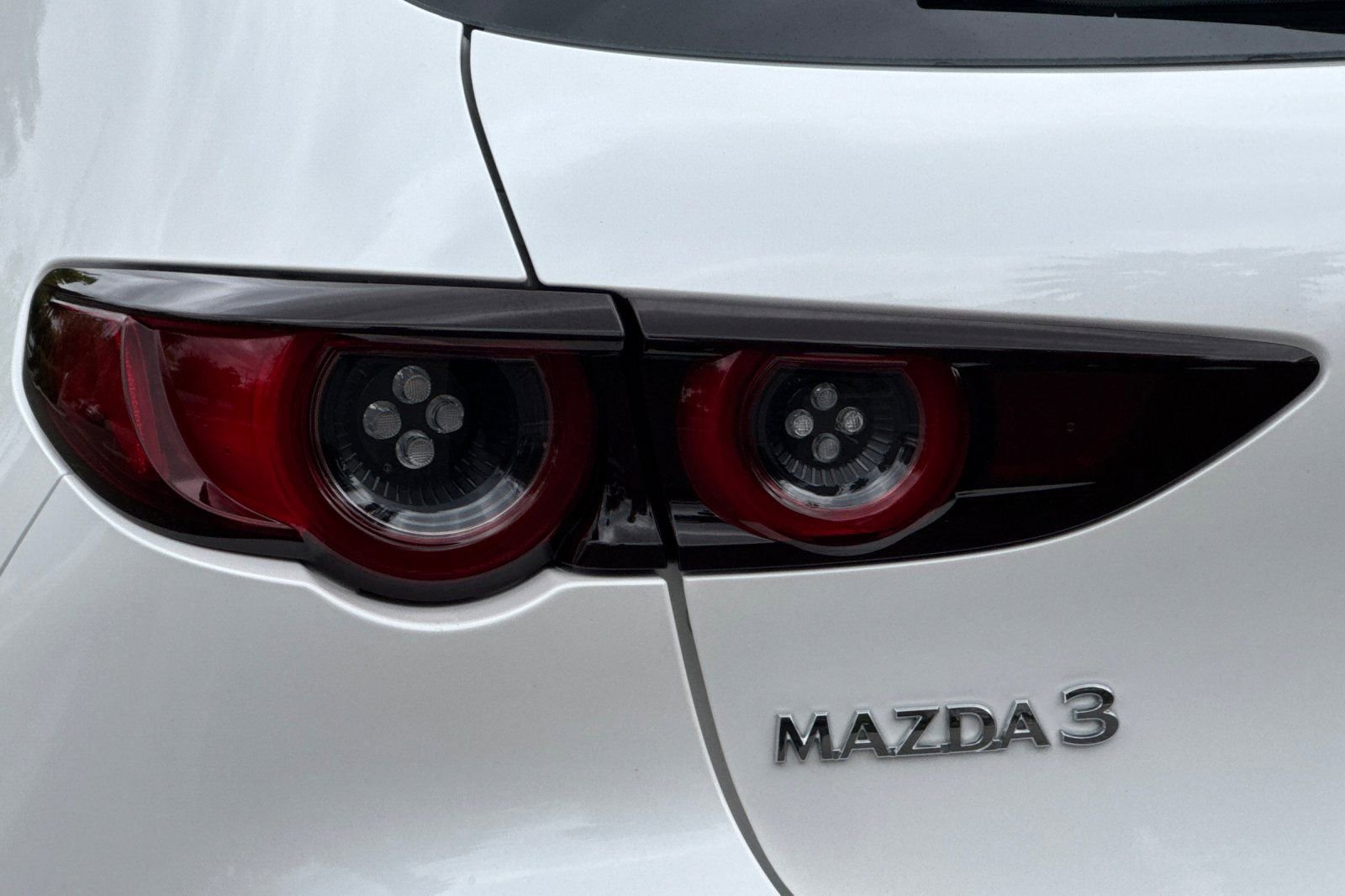 Used 2021 MAZDA MAZDA3 s FWD image 49