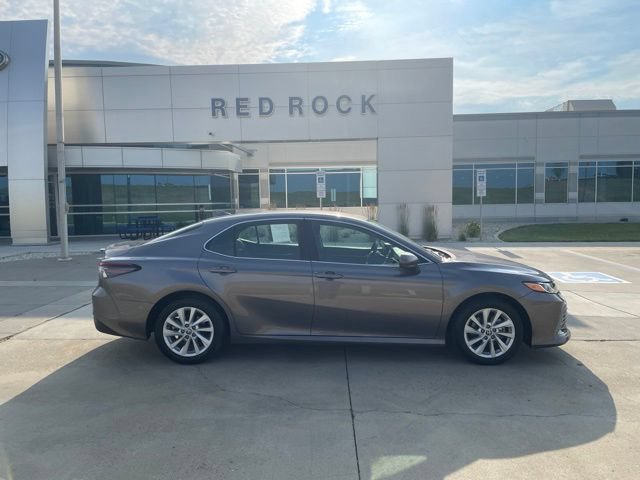 Used 2024 Toyota Camry LE FWD image 3