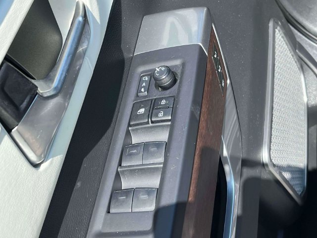 Used 2024 Toyota Sequoia Capstone AWD/4WD image 28