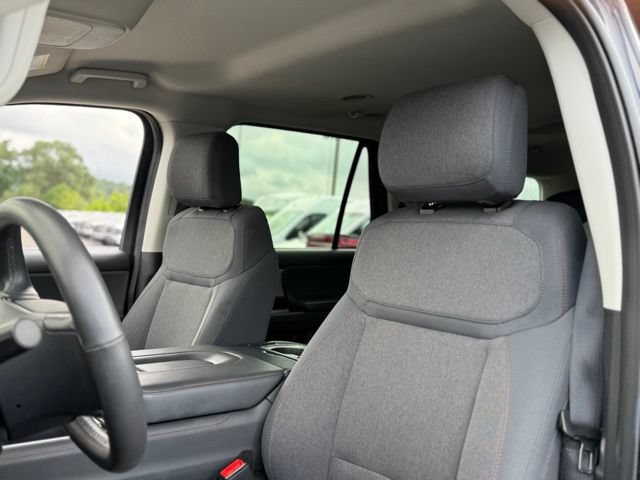 Certified 2025 Ford Expedition Active AWD/4WD image 15