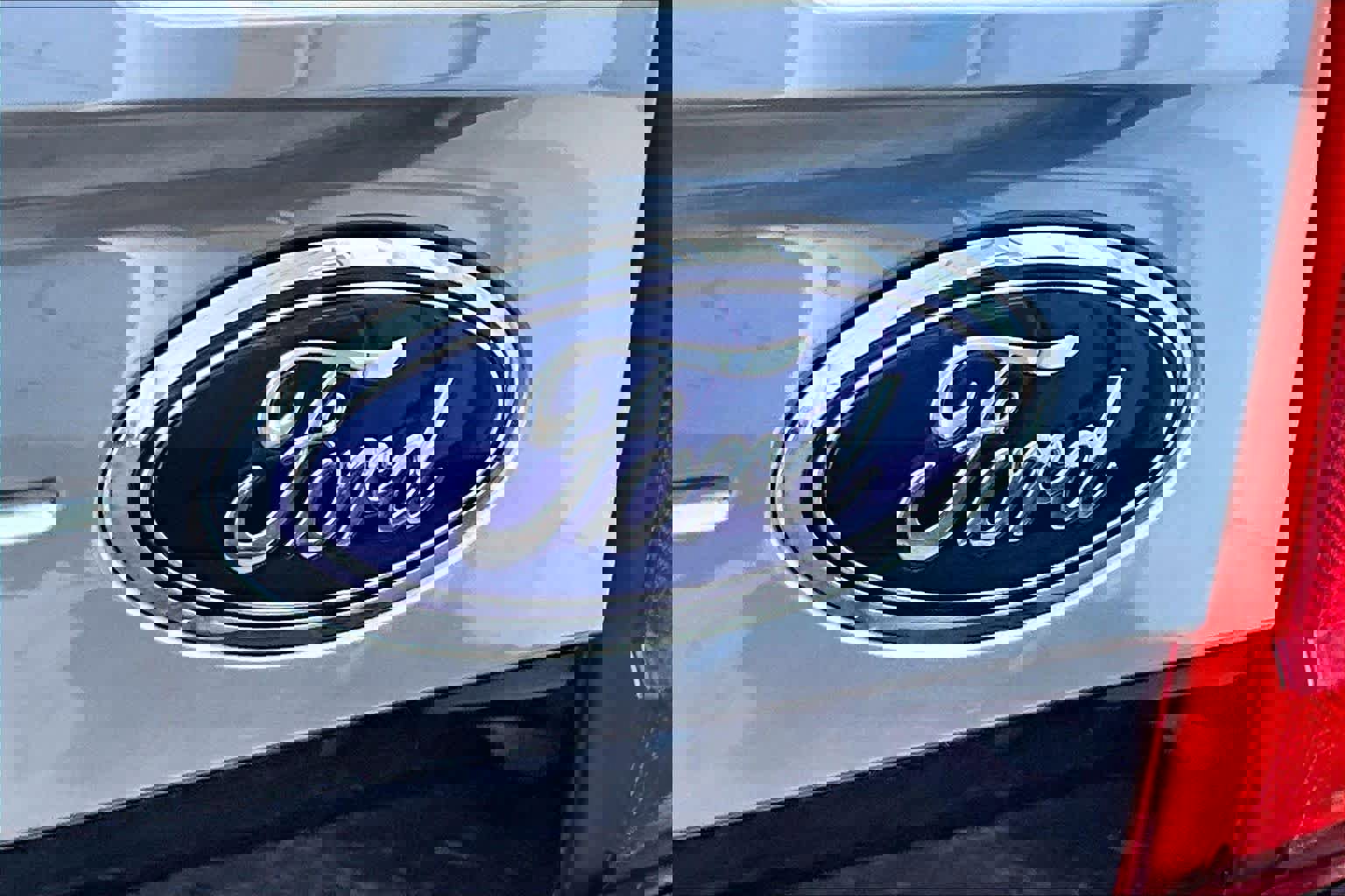 Certified 2021 Ford F150 Platinum w/ Equipment Group 701A High image 33