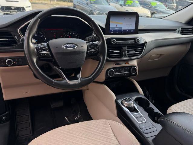 Certified 2022 Ford Escape SE w/ SE Sport Appearance Package FWD image 29