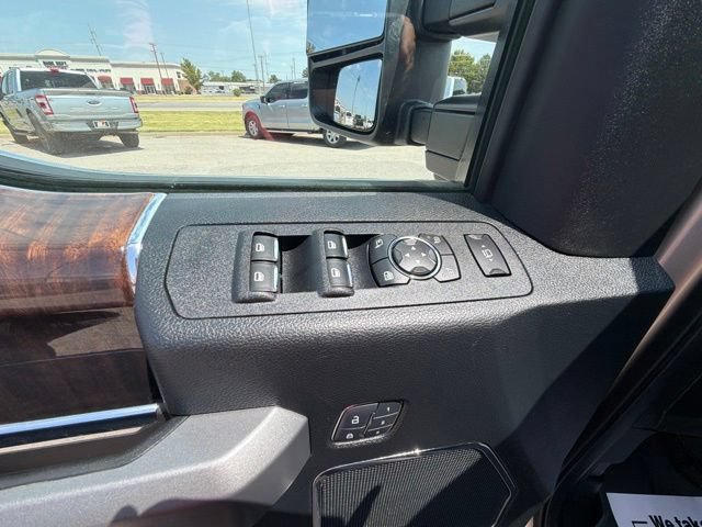 Certified 2017 Ford F350 Platinum w/ Platinum Ultimate Package AWD/4WD image 13