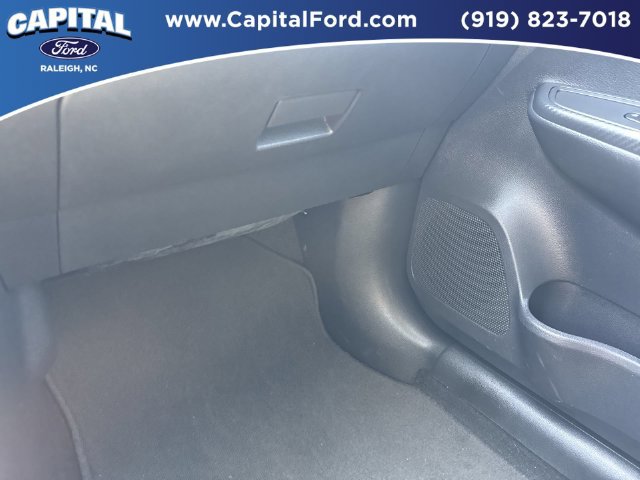Used 2025 Nissan Versa SV FWD image 26