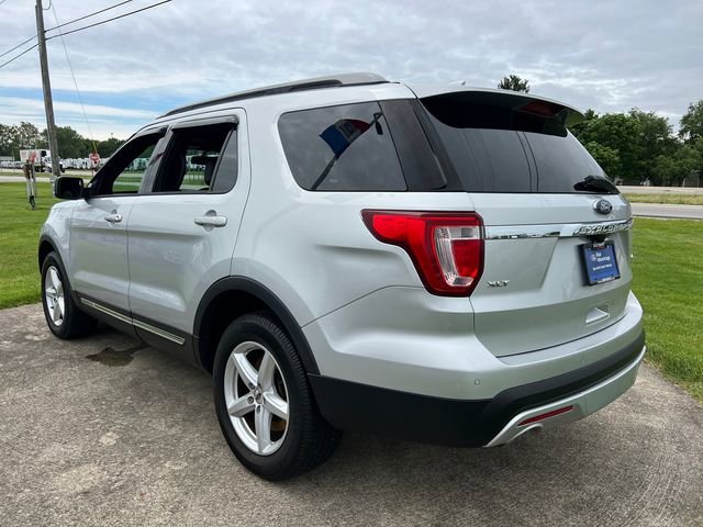 Certified 2017 Ford Explorer XLT w/ Equipment Group 202A AWD/4WD image 5