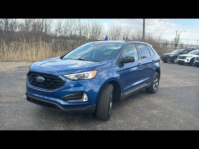 Certified 2024 Ford Edge SEL w/ Sport Appearance Package AWD/4WD image 7