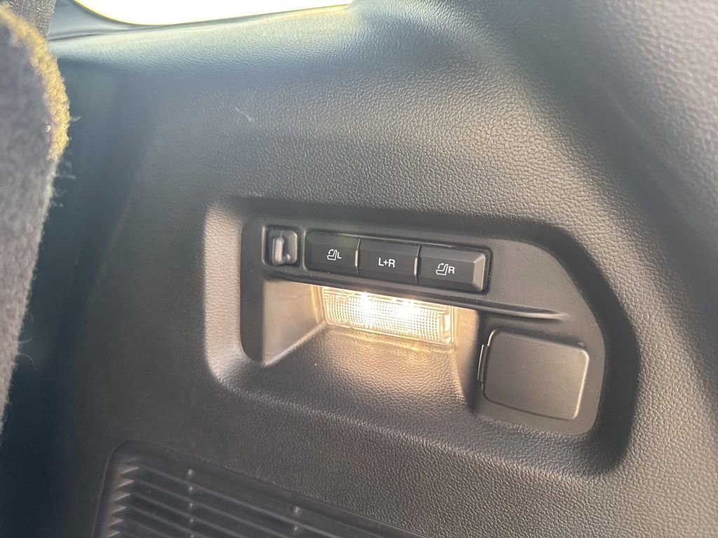 Certified 2025 Ford Explorer Platinum w/ LUX Leather Package image 38