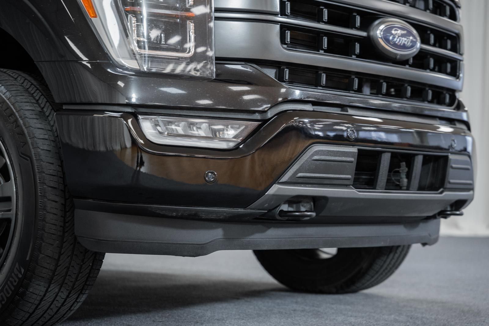 Certified 2023 Ford F150 Lariat w/ Equipment Group 502A High image 18