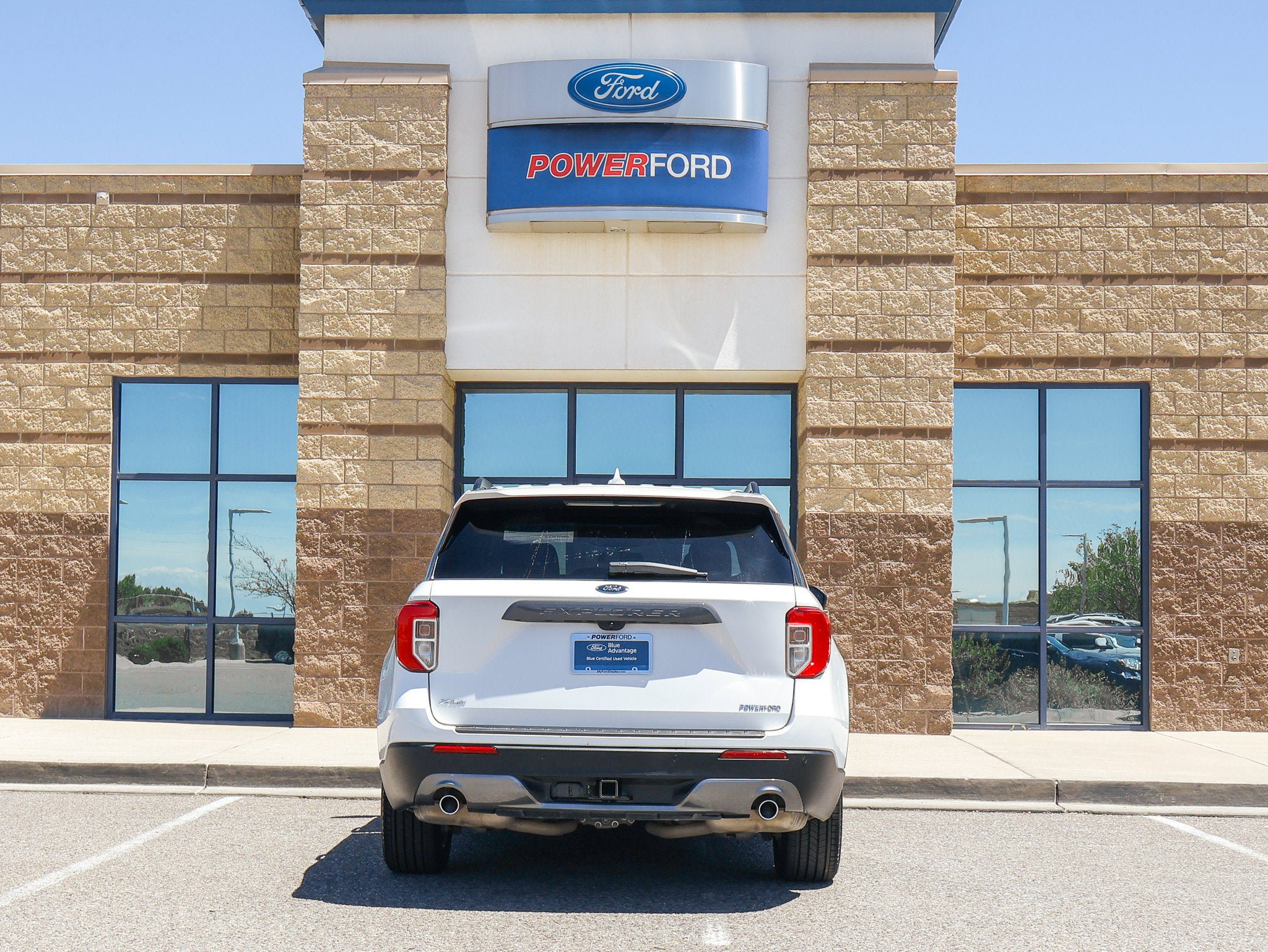Certified 2022 Ford Explorer XLT w/ Equipment Group 202A RWD image 7