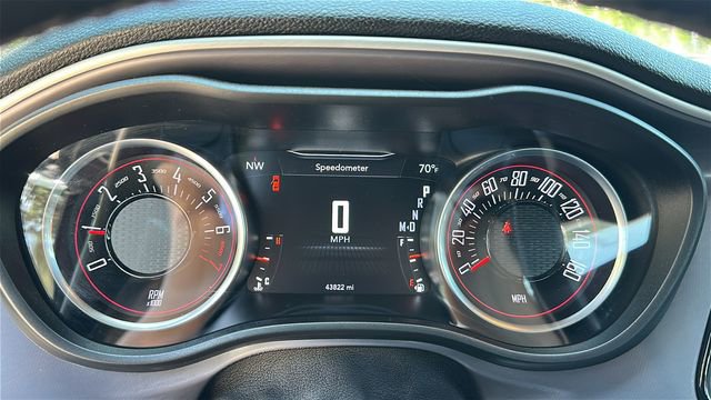 Used 2020 Dodge Challenger SXT RWD image 22