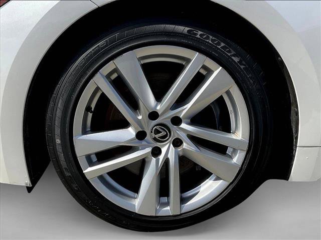 Used 2024 Lexus IS 300 w/ Comfort Package RWD image 10