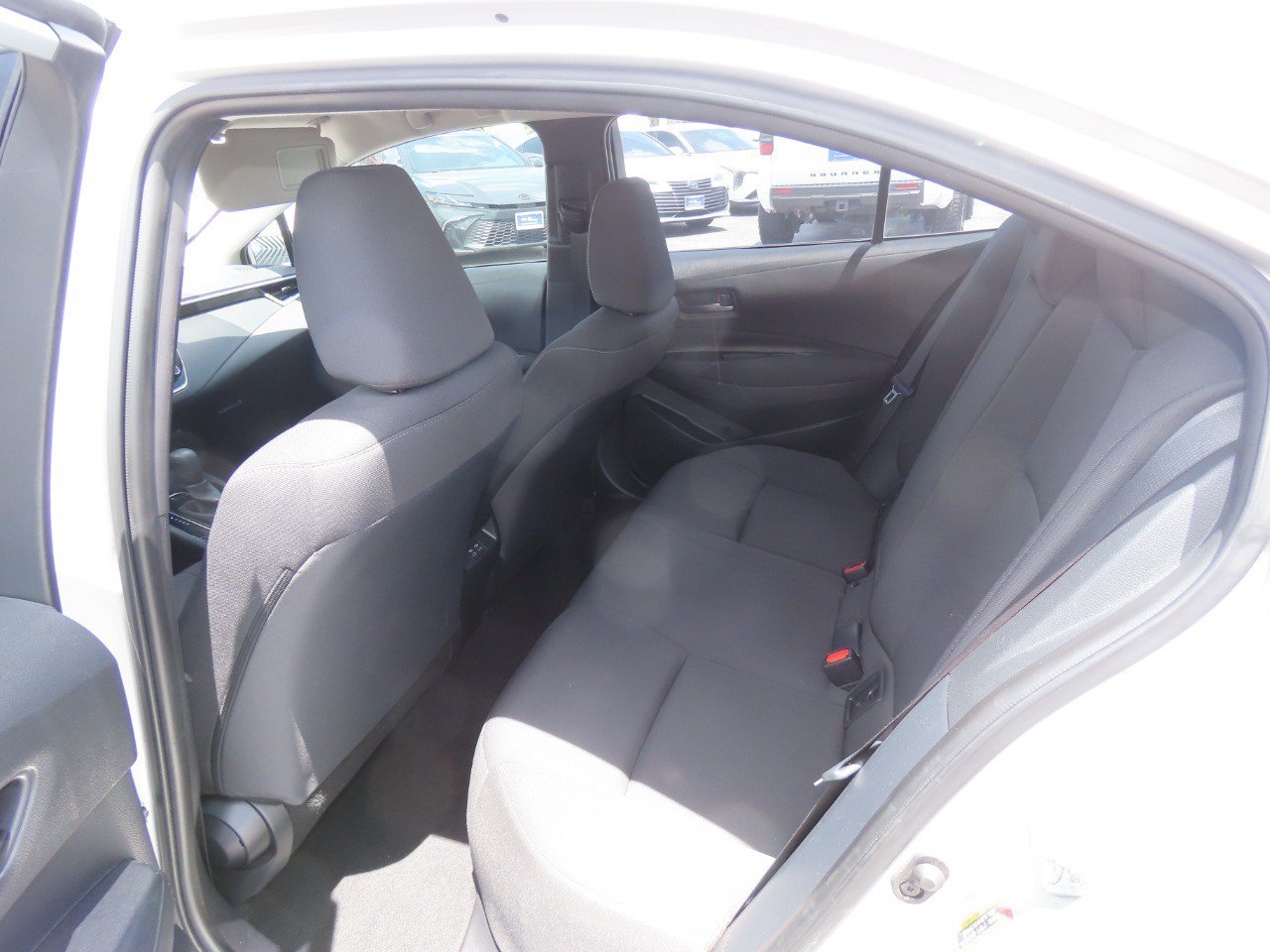 Used 2024 Toyota Corolla LE FWD image 17