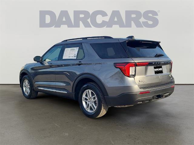 Certified 2025 Ford Explorer Active image 2