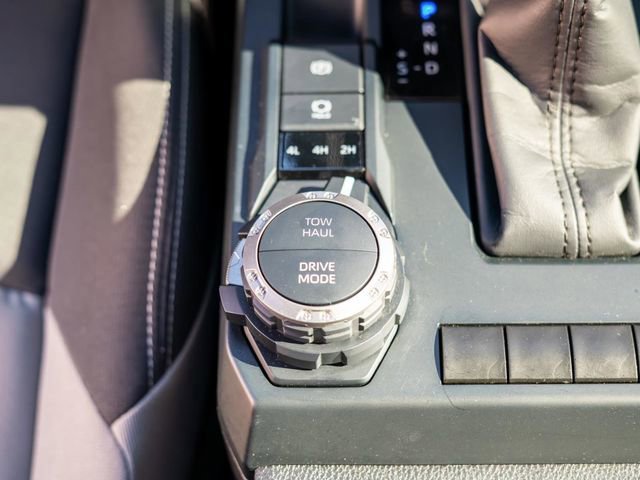 Used 2024 Toyota Tacoma TRD Sport image 33