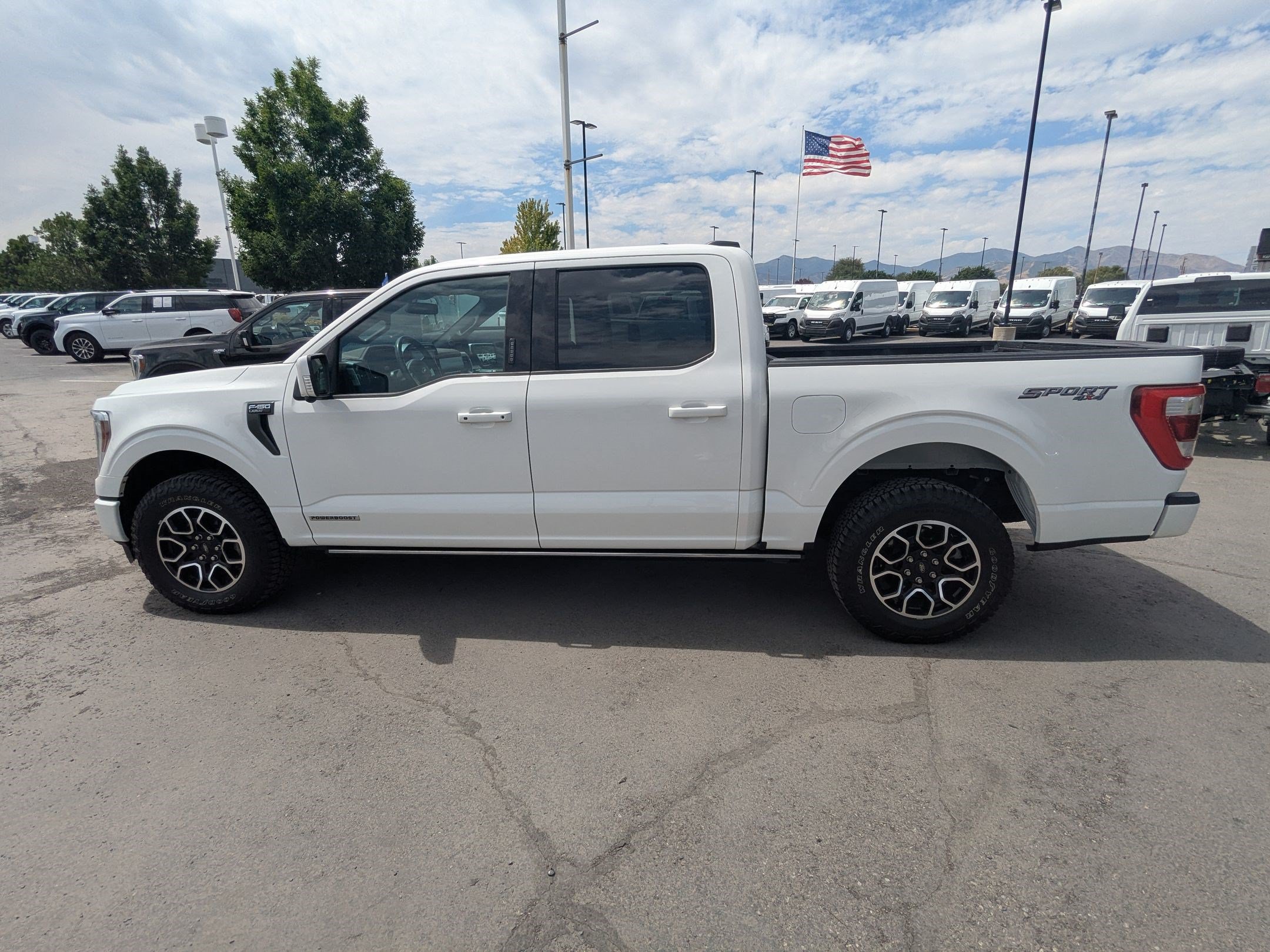 Certified 2022 Ford F150 Lariat w/ Equipment Group 502A High AWD/4WD image 10
