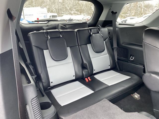 Certified 2023 Ford Explorer XLT w/ Equipment Group 202A image 31