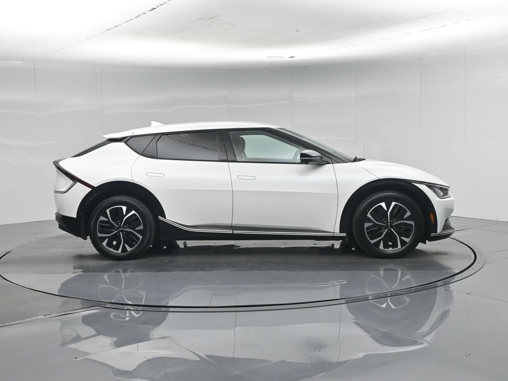 Used 2023 Kia EV6 Wind w/ Wind Technology Package AWD/4WD image 28