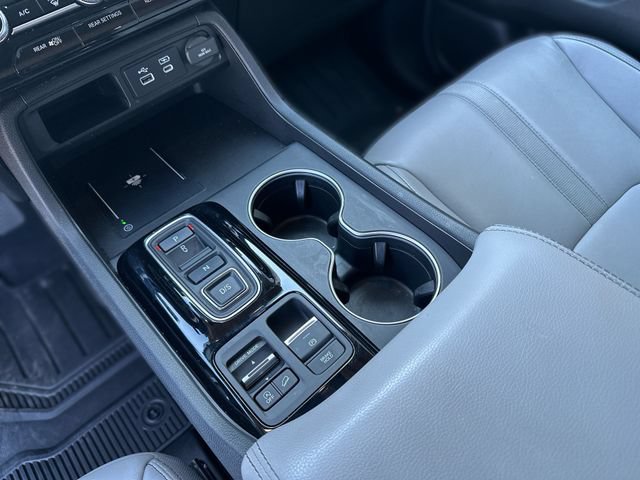 Used 2025 Honda Pilot Touring image 22