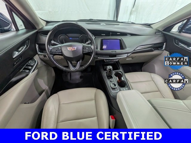 Used 2019 Cadillac XT4 Premium Luxury w/ Cold Weather Package image 10