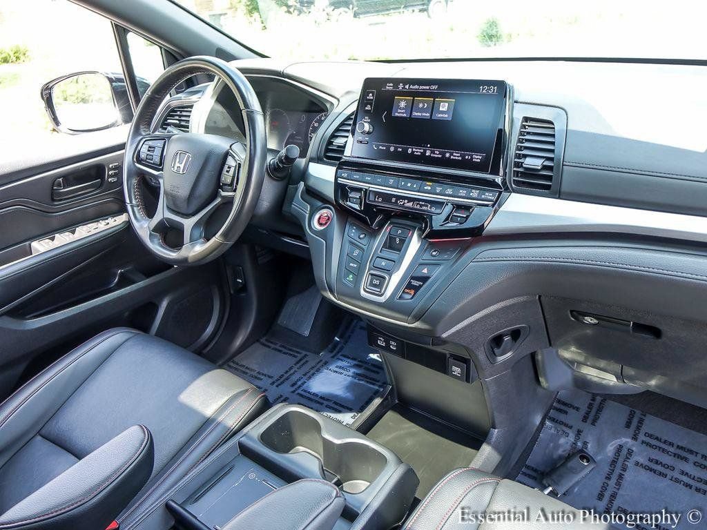 Used 2025 Honda Odyssey Sport-L image 24
