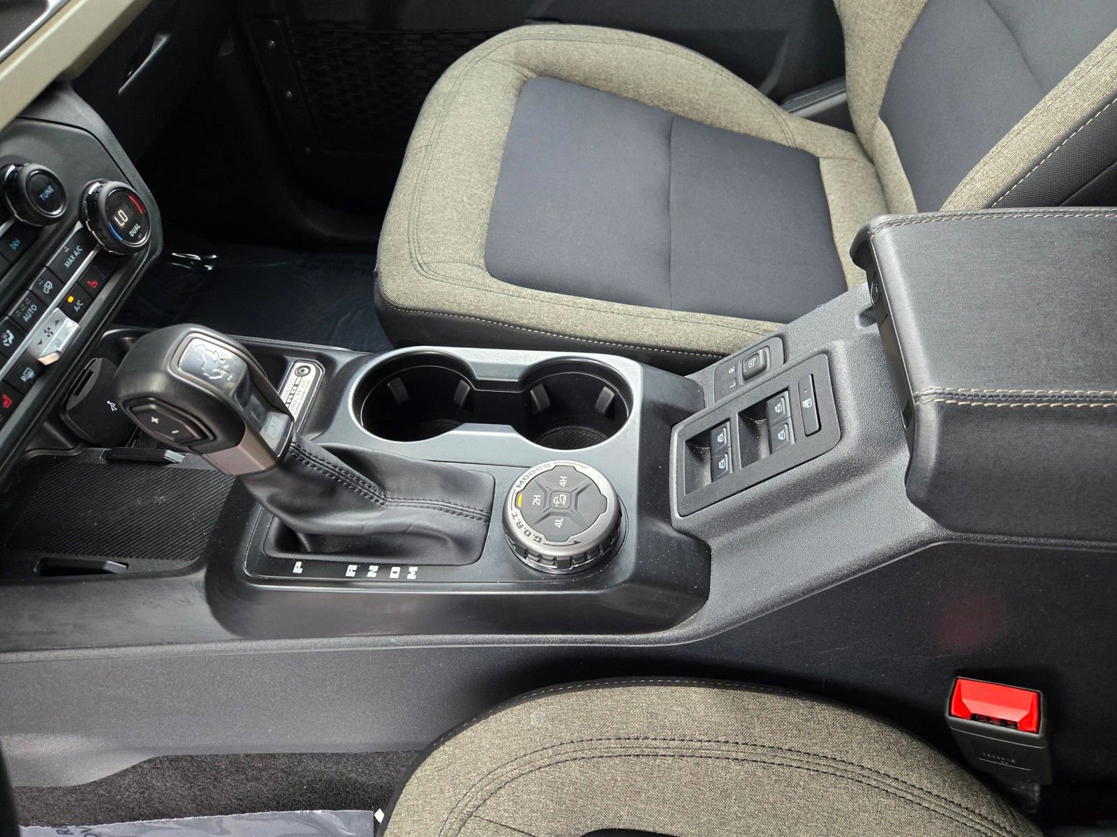 Certified 2025 Ford Bronco Big Bend AWD/4WD image 25