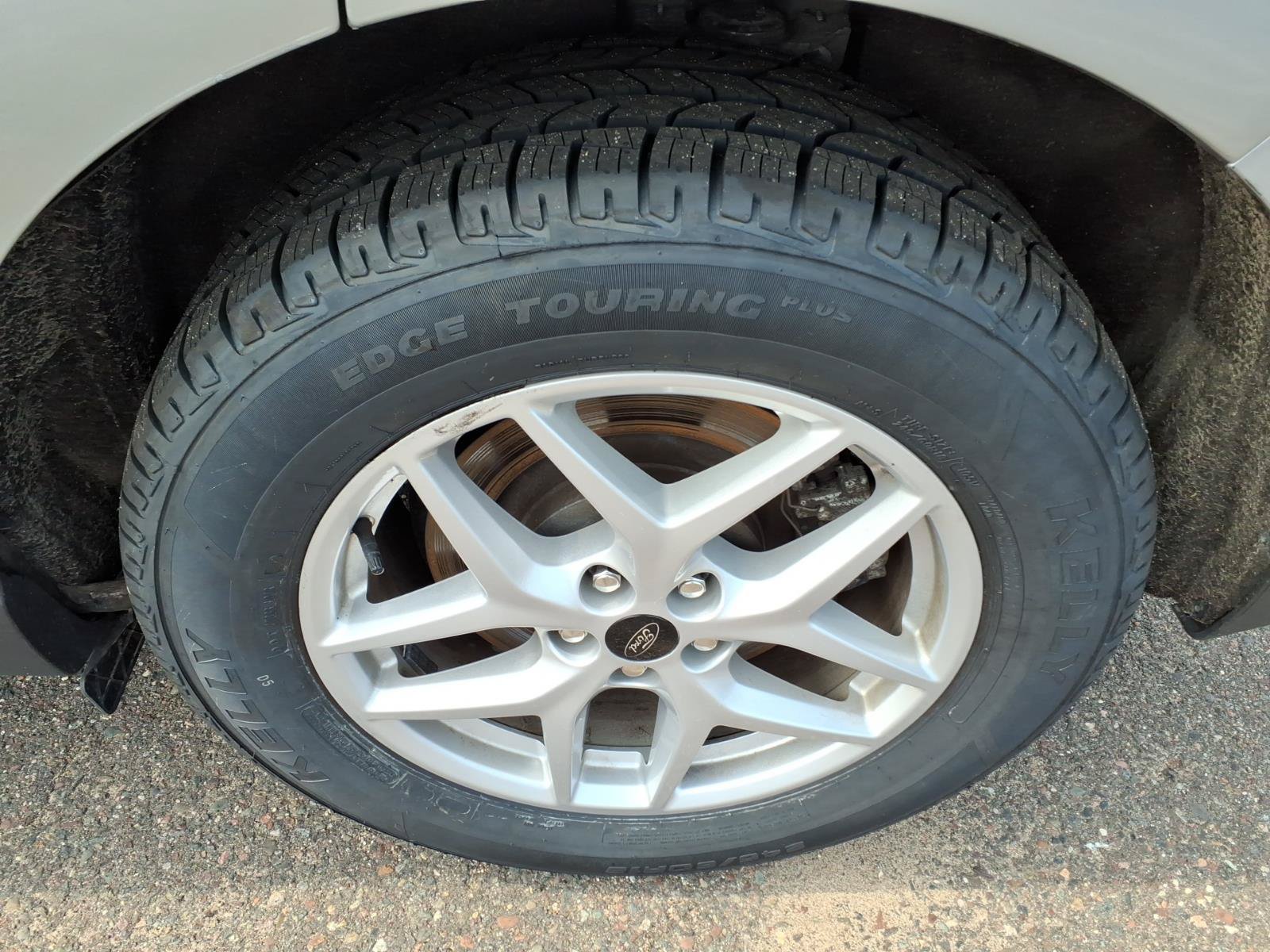 Certified 2024 Ford Edge SEL AWD/4WD image 21