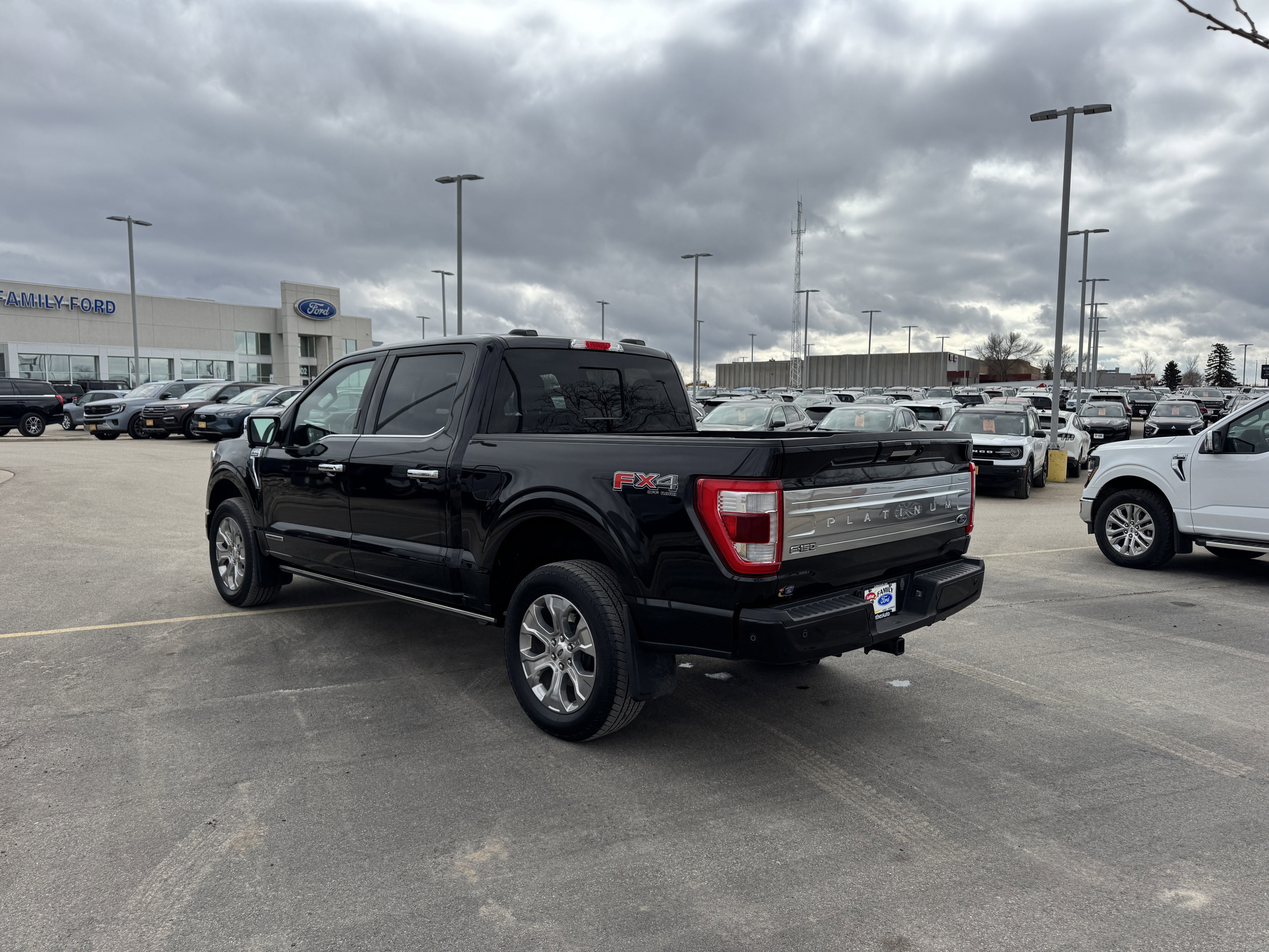 Certified 2023 Ford F150 Platinum w/ Equipment Group 701A High image 3