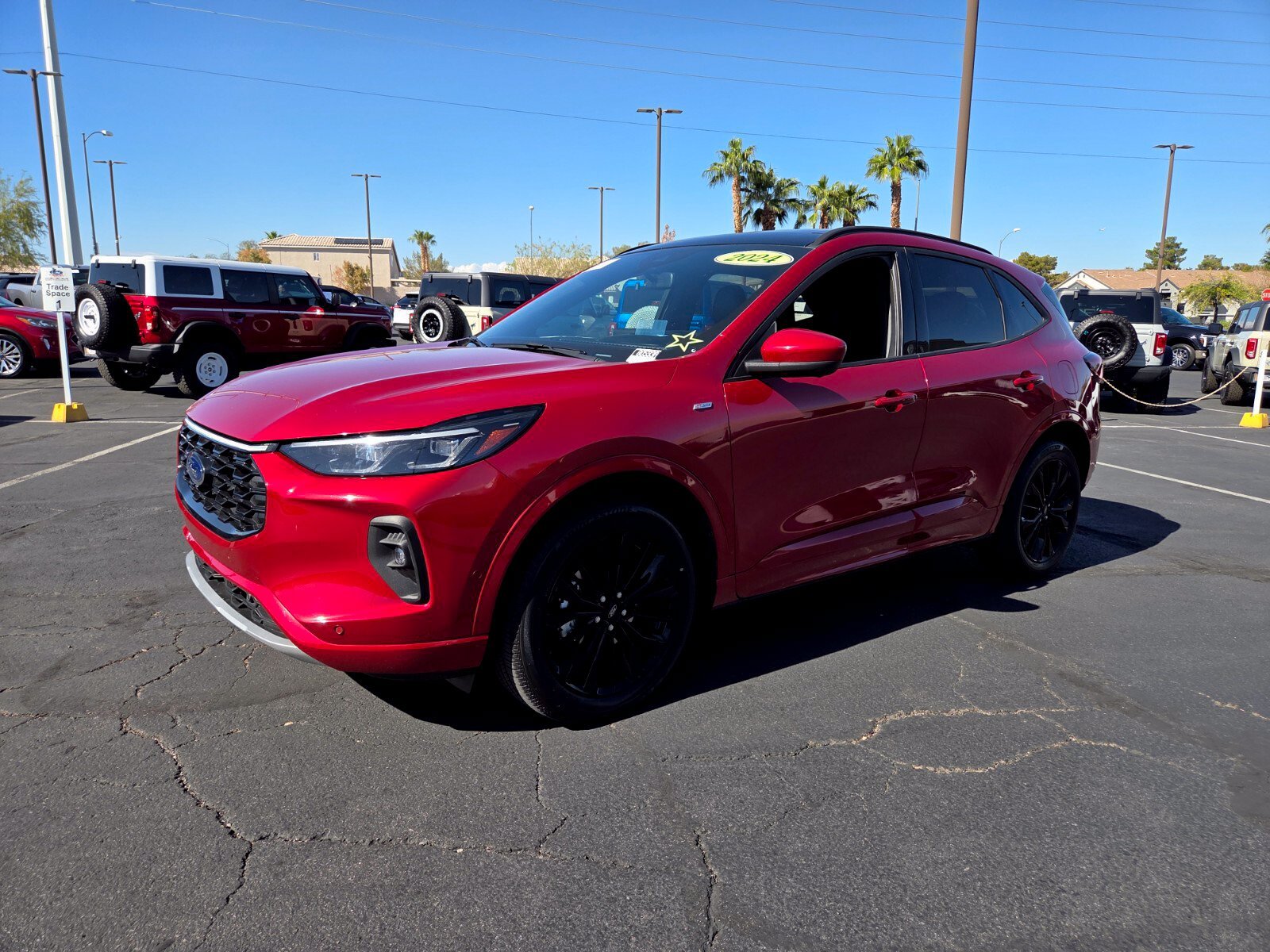 Certified 2024 Ford Escape ST-Line Elite w/ Premium Technology Package AWD/4WD image 2