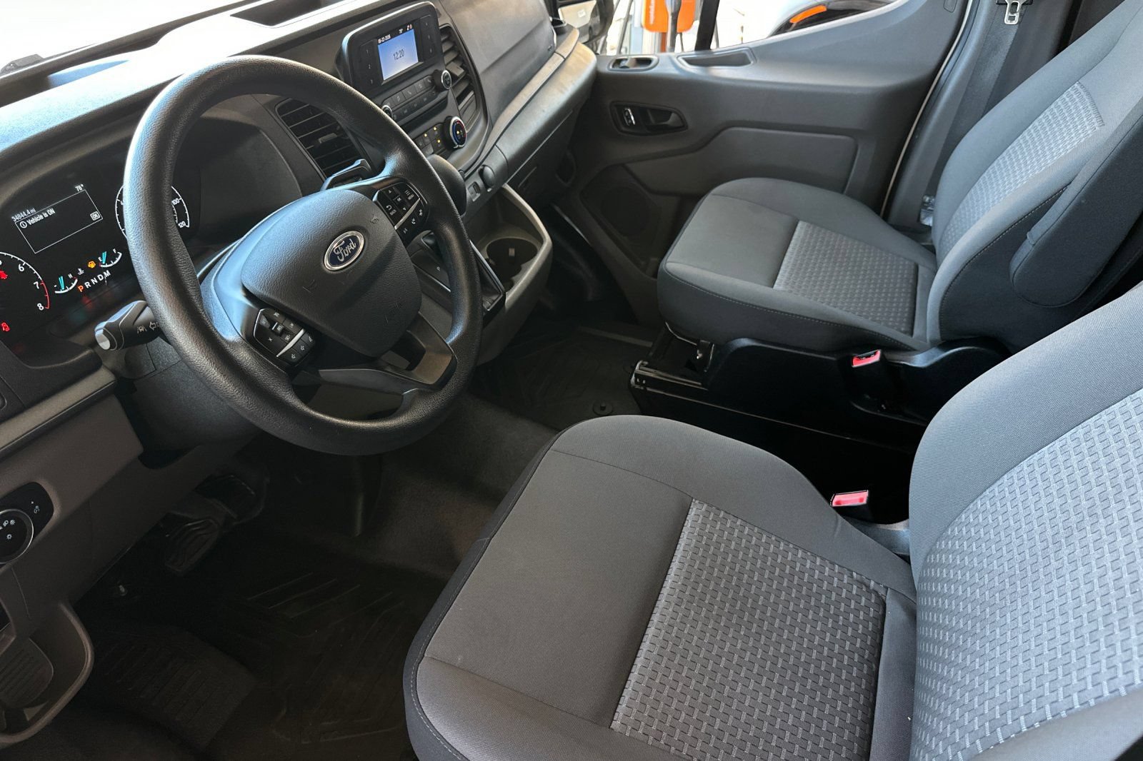 Certified 2024 Ford Transit 350 XL RWD image 9