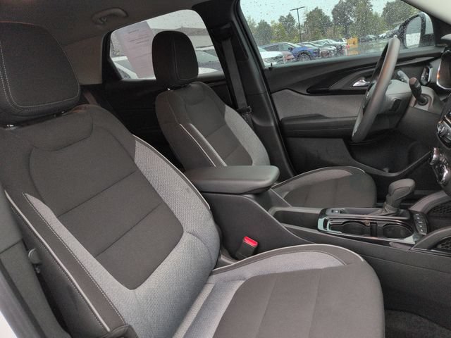 Used 2023 Chevrolet TrailBlazer LT w/ Convenience Package AWD/4WD image 15