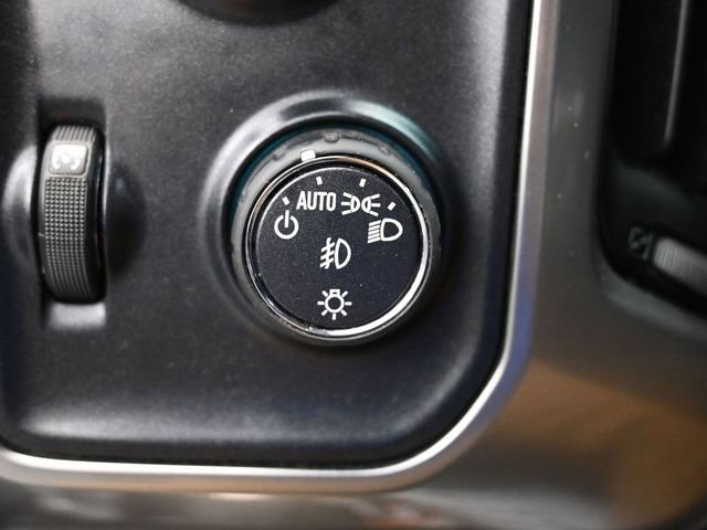 Used 2018 Chevrolet Silverado 1500 LT w/ All Star Edition image 23