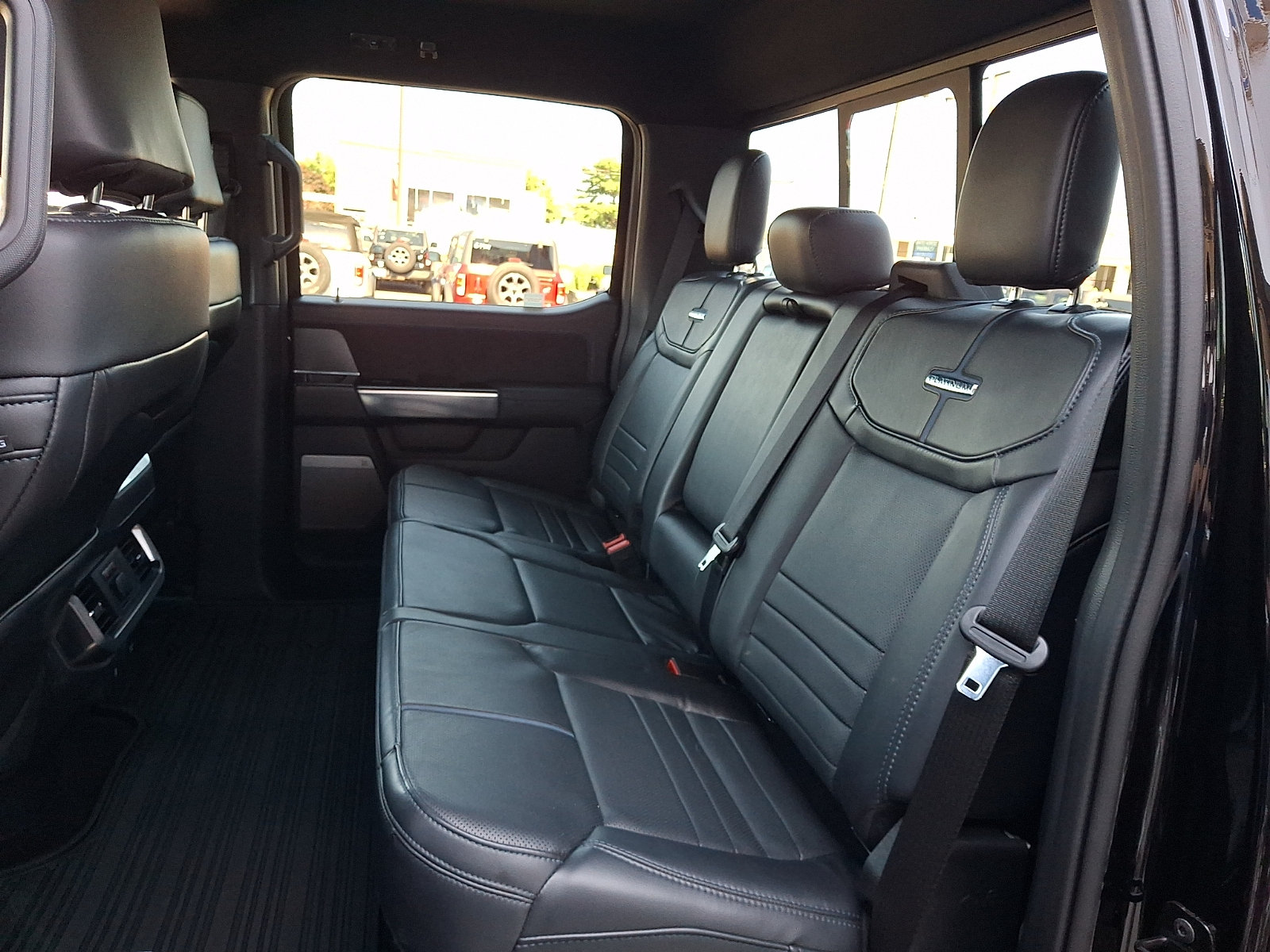 Certified 2025 Ford F150 Platinum AWD/4WD image 11
