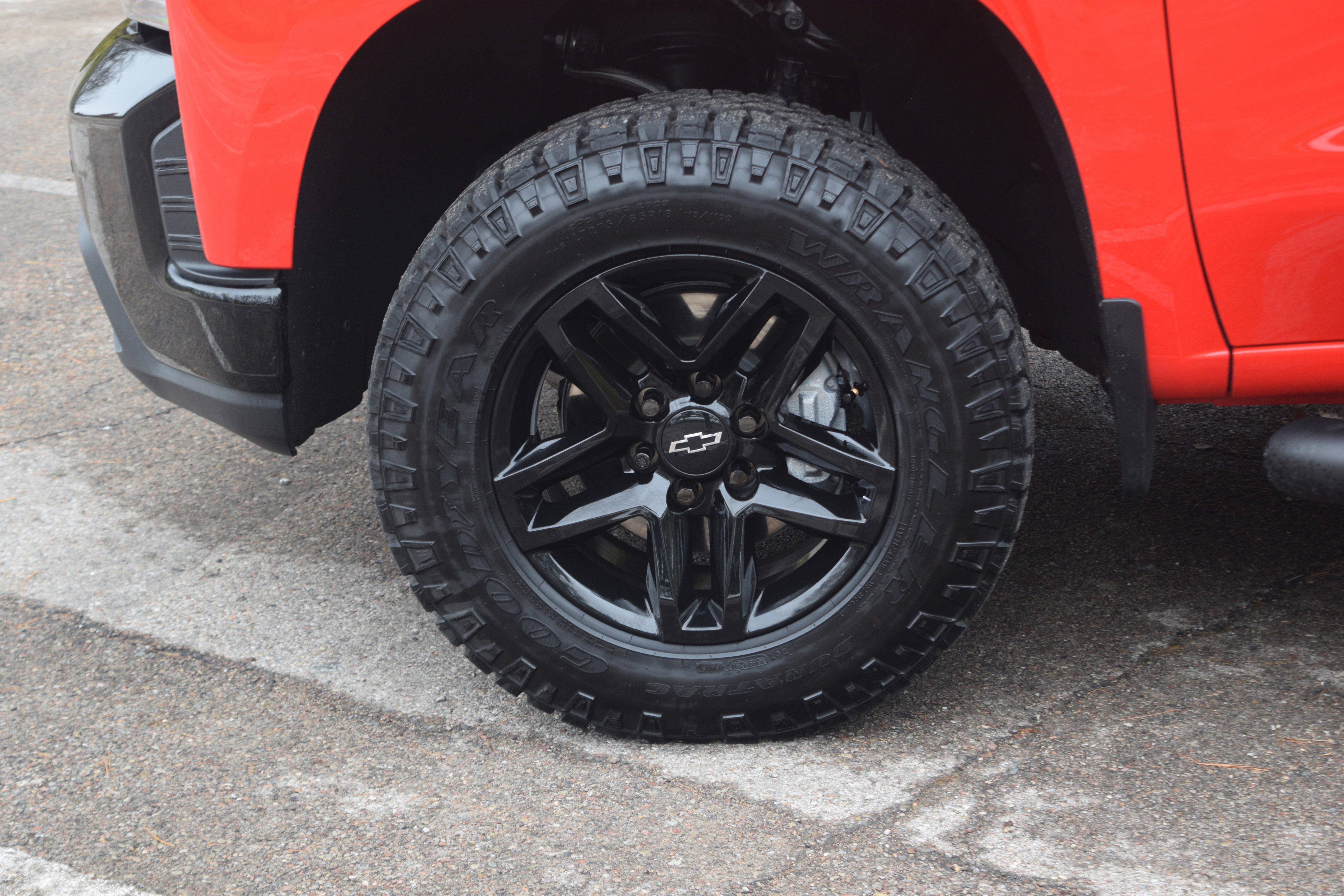 Used 2020 Chevrolet Silverado 1500 LT Trail Boss image 28