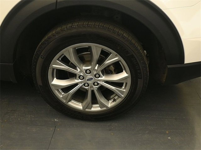 Certified 2023 Ford Explorer Limited w/ Equipment Group 301A image 9