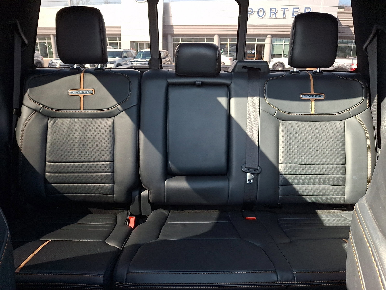 Certified 2024 Ford F450 Platinum w/ FX4 Off-Road Package image 18