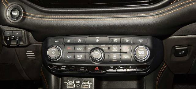 Used 2023 Dodge Durango R/T image 22